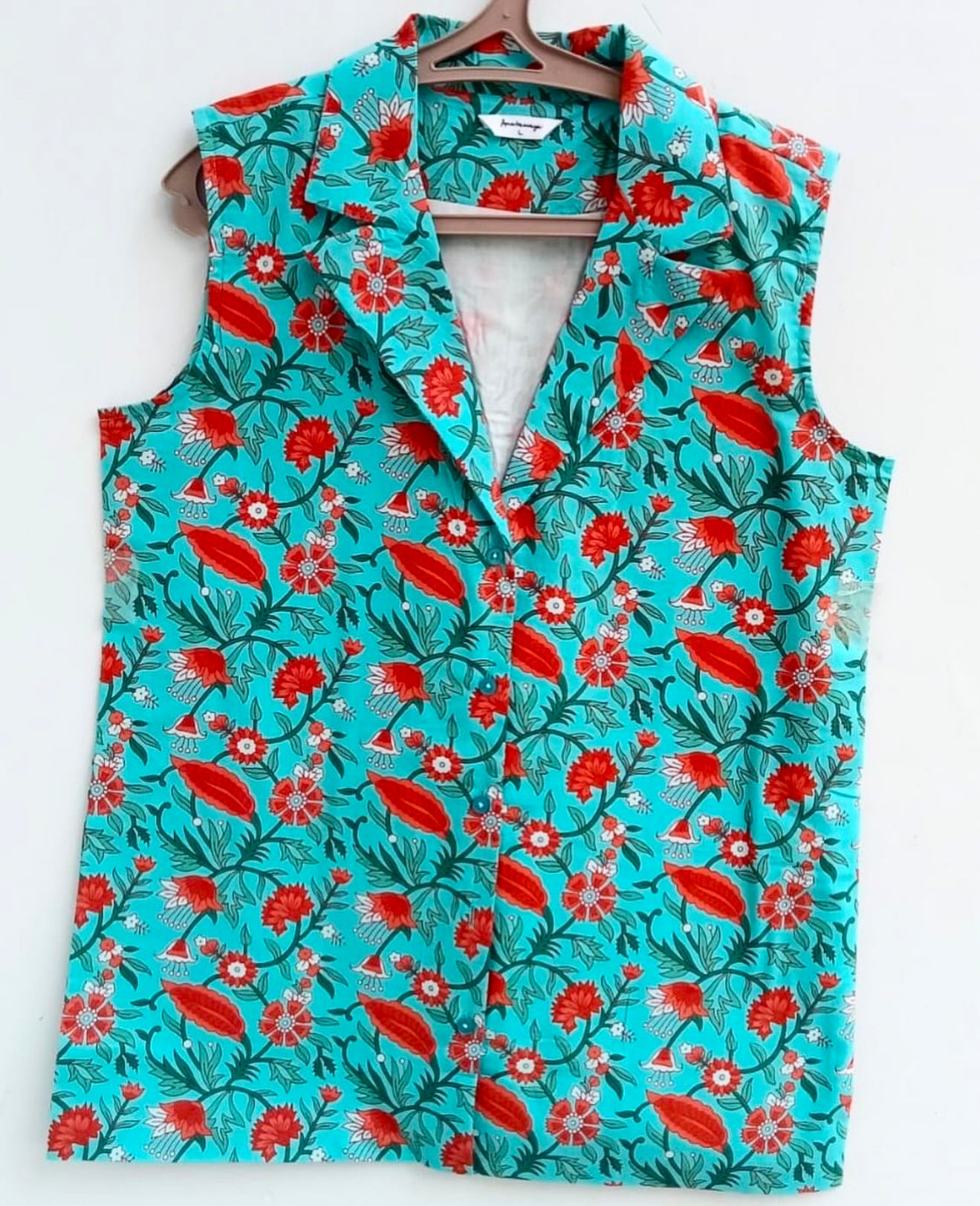 SLEEVELESS CUBAN BLAZER