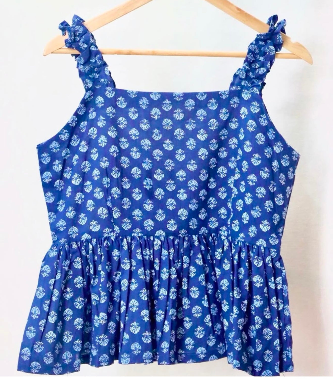 FRILLED STRAPS CAMI