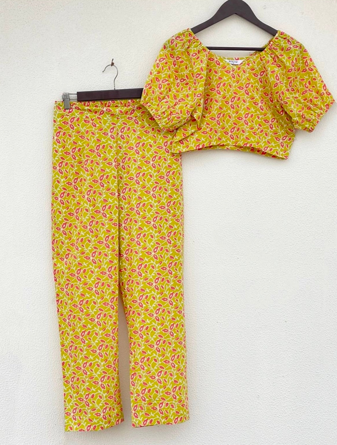 PUFFED BLOUSE CO-ORD SET