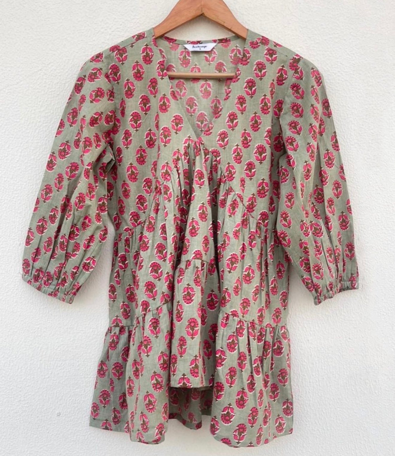 TIERED SHORT KURTA WITH PUFFED SLEEVES