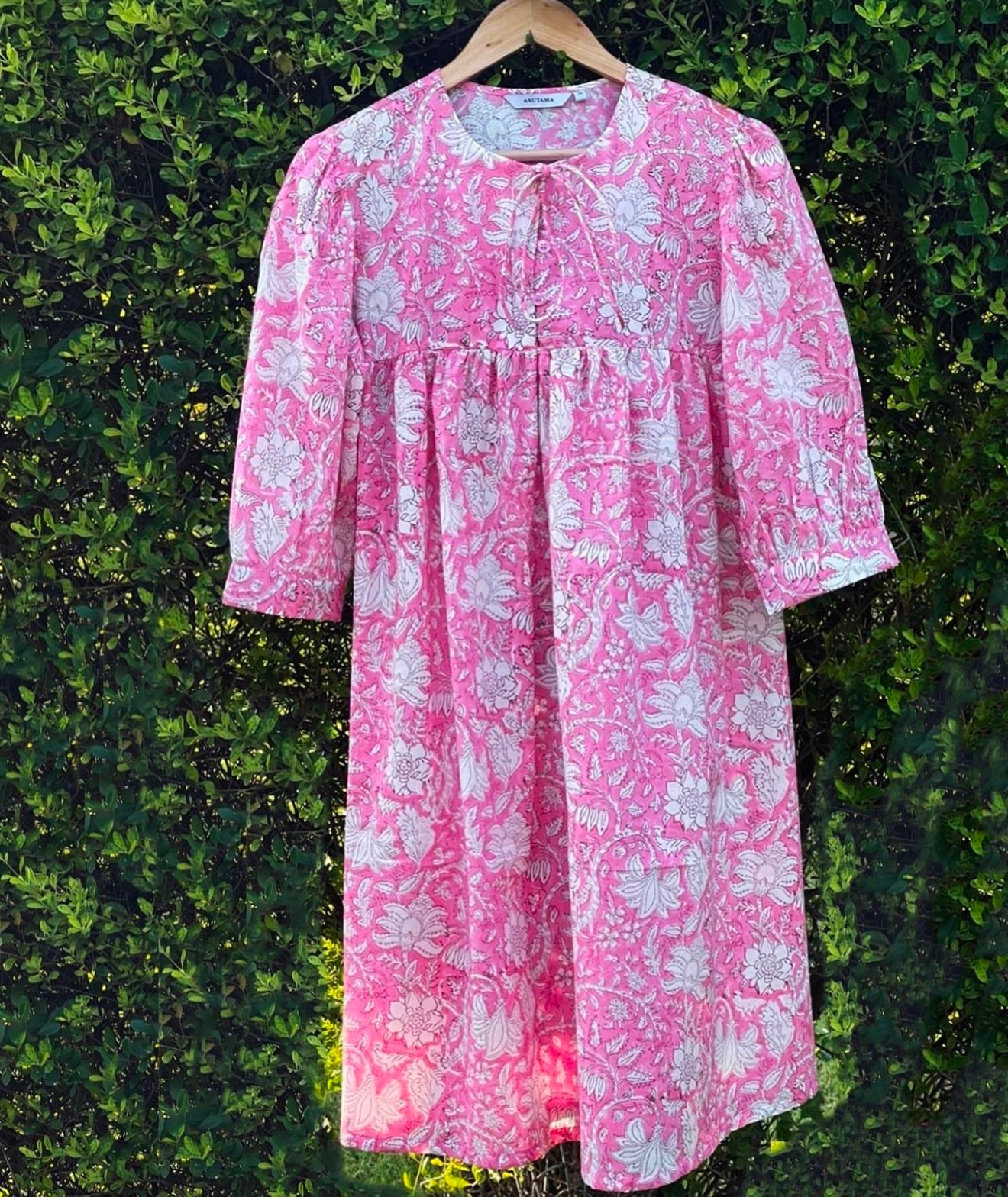 OVERSIZED BALLOON DRESS WITH FRONT KNOT NECK