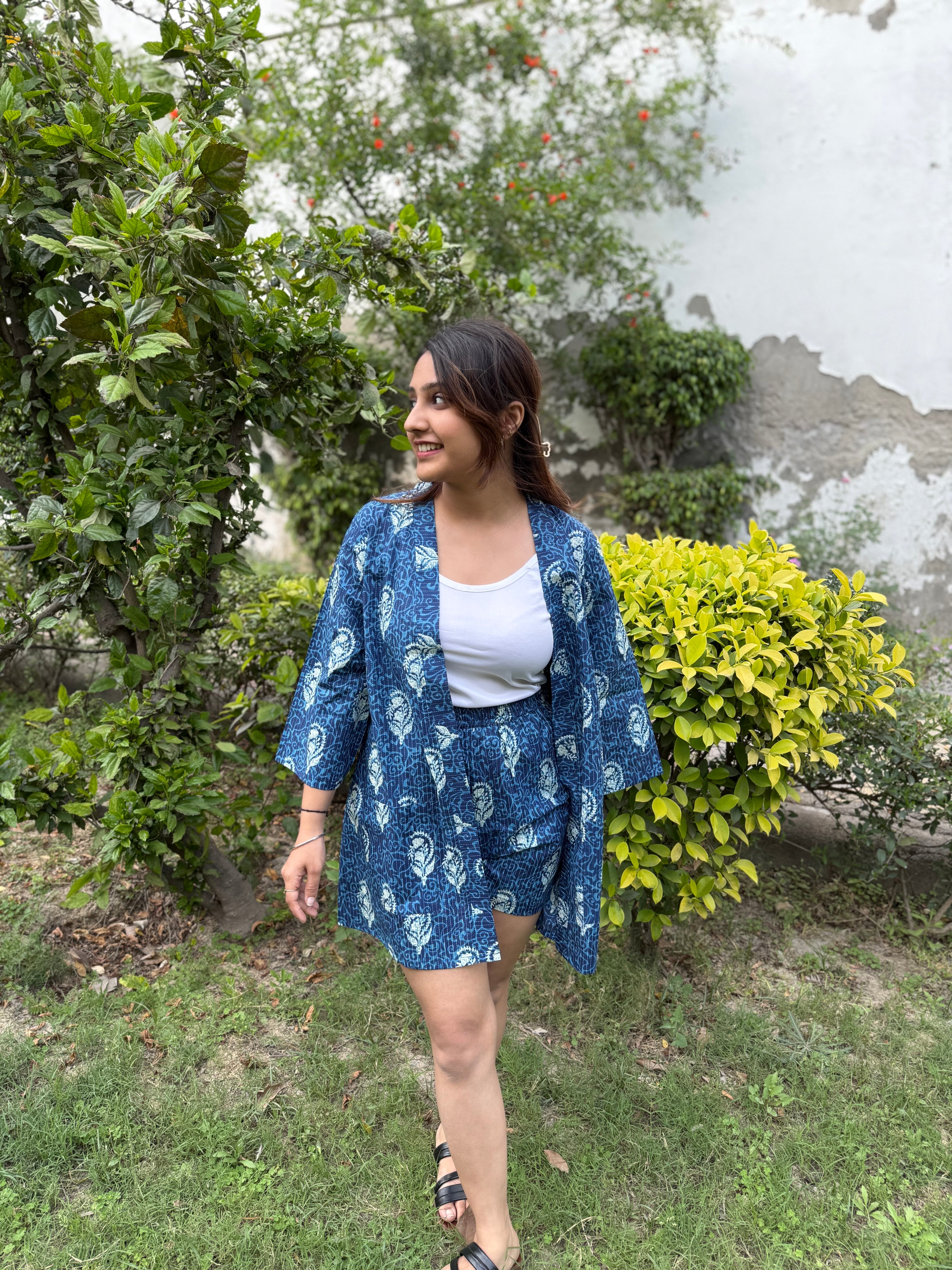 SHRUG SET WITH SHORTS