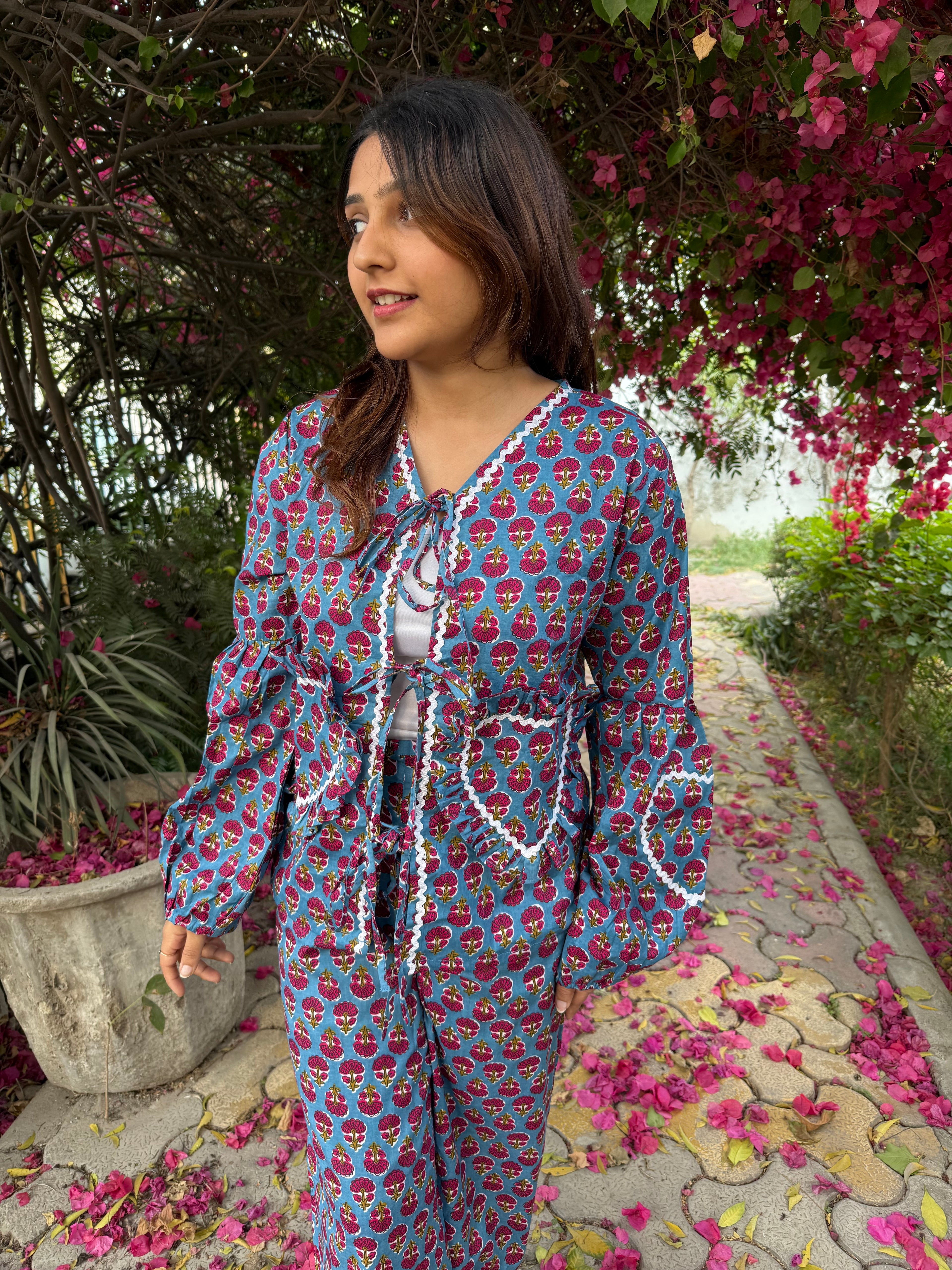 HEART FRONT TIE TOP SET
