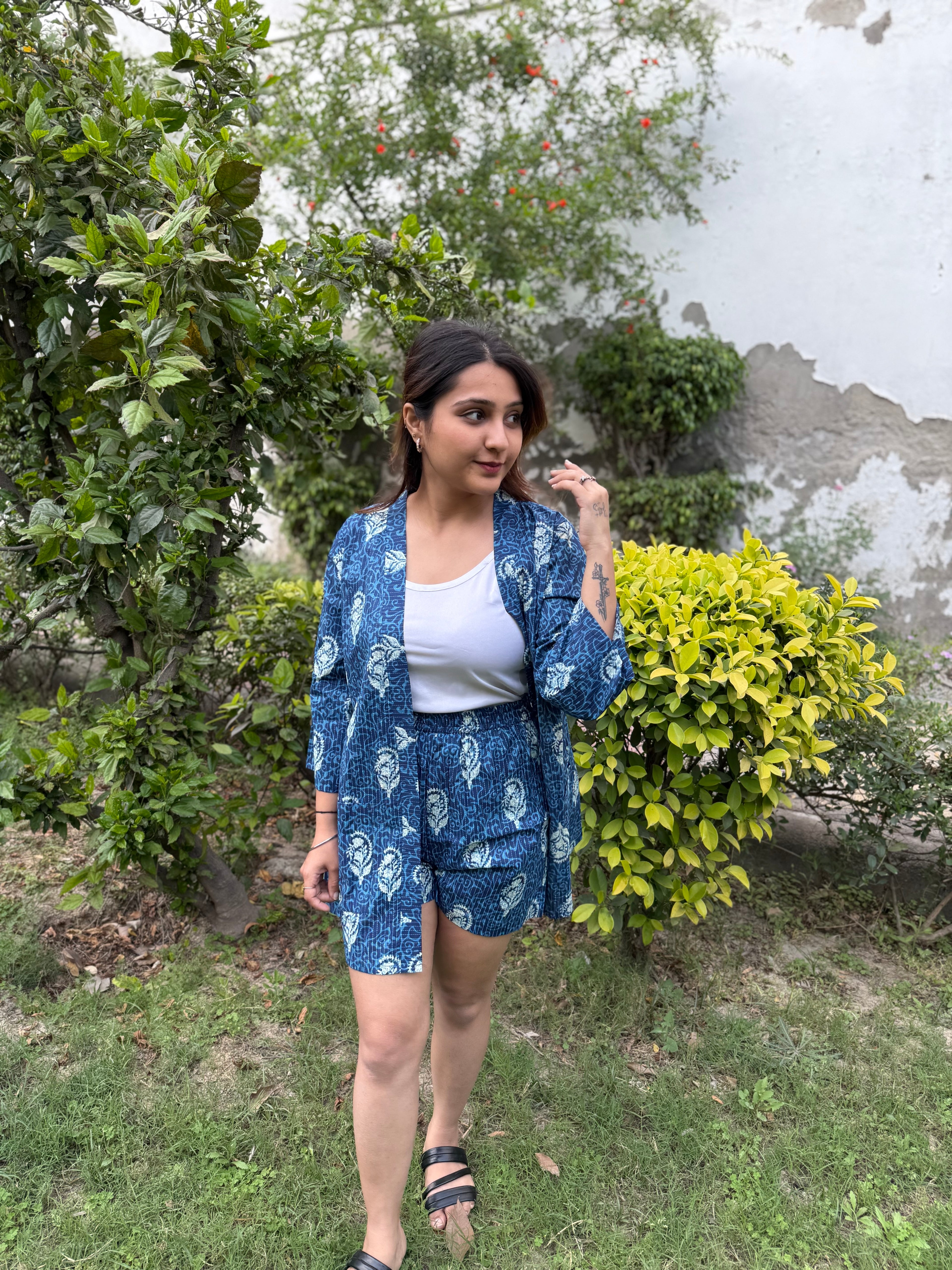 SHRUG SET WITH SHORTS