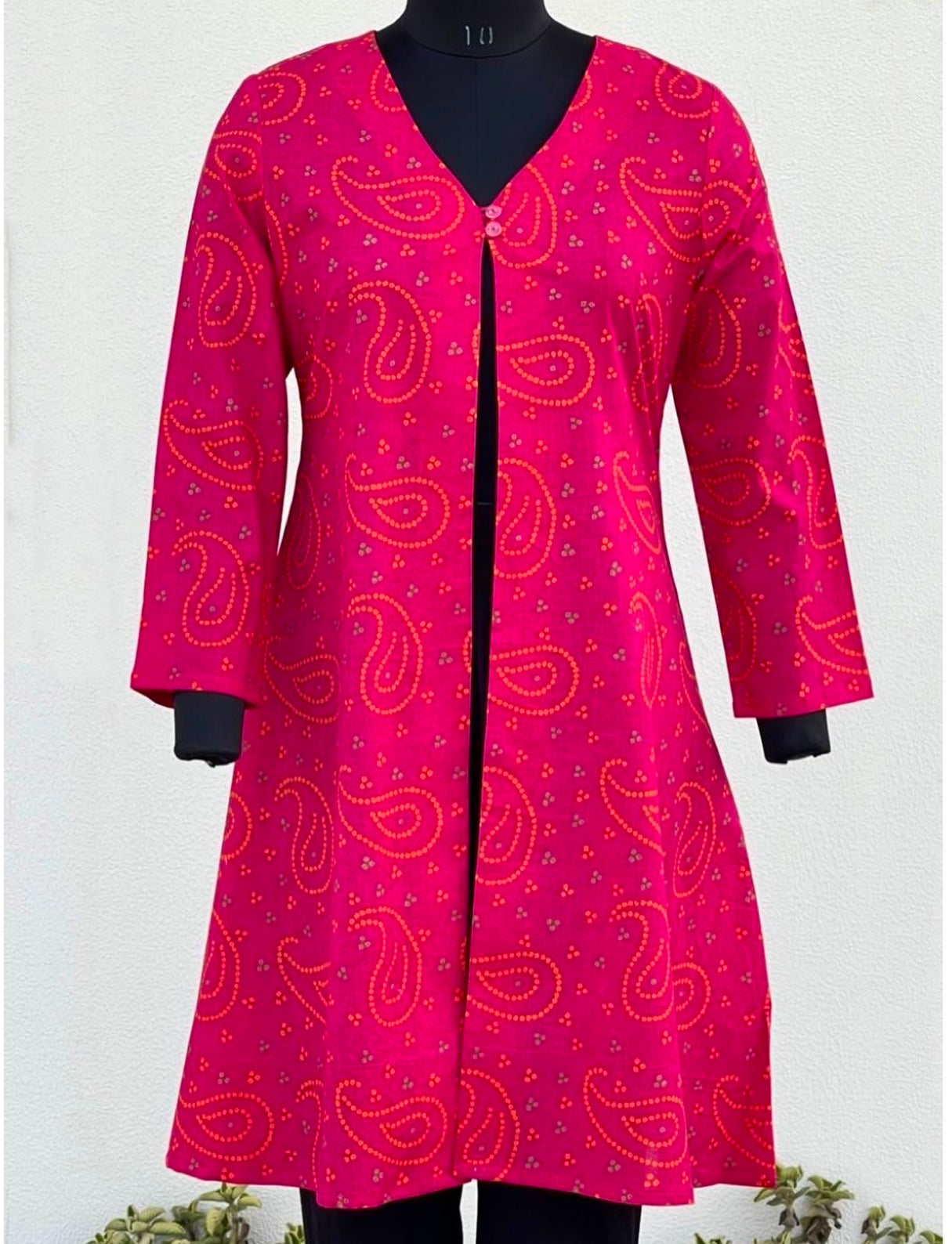 SHRUG WITH FRONT PANEL