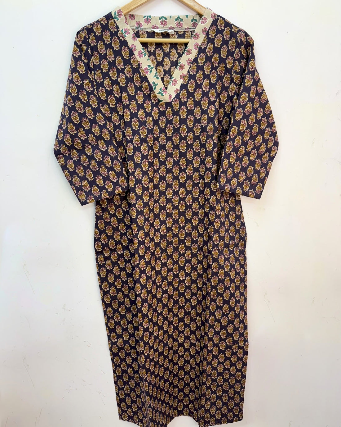 LONG KURTA WITH PATCHED-DETAILING