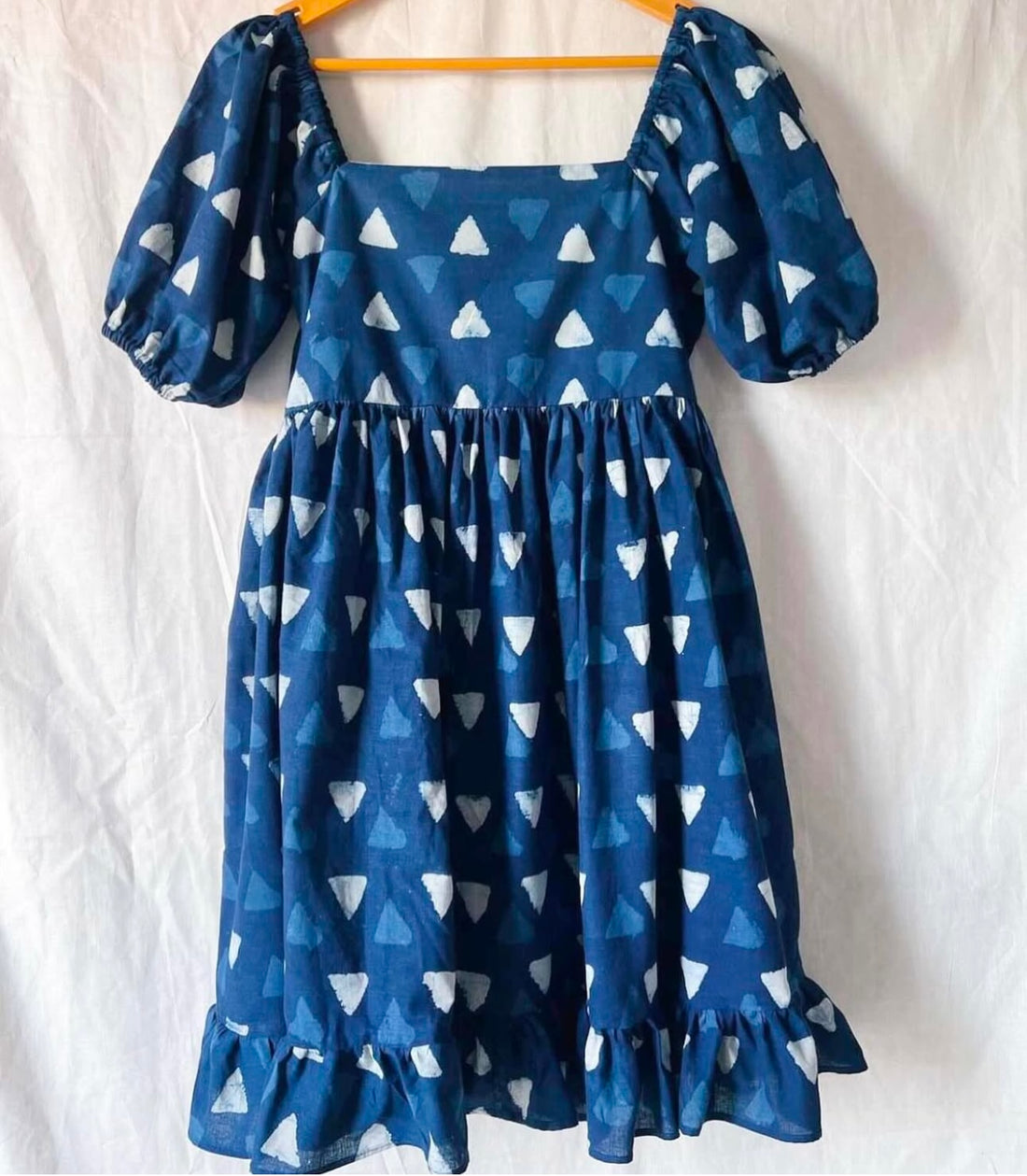MIDI BALLOON SLEEVES DRESS WITH FRIILL BOTTOM