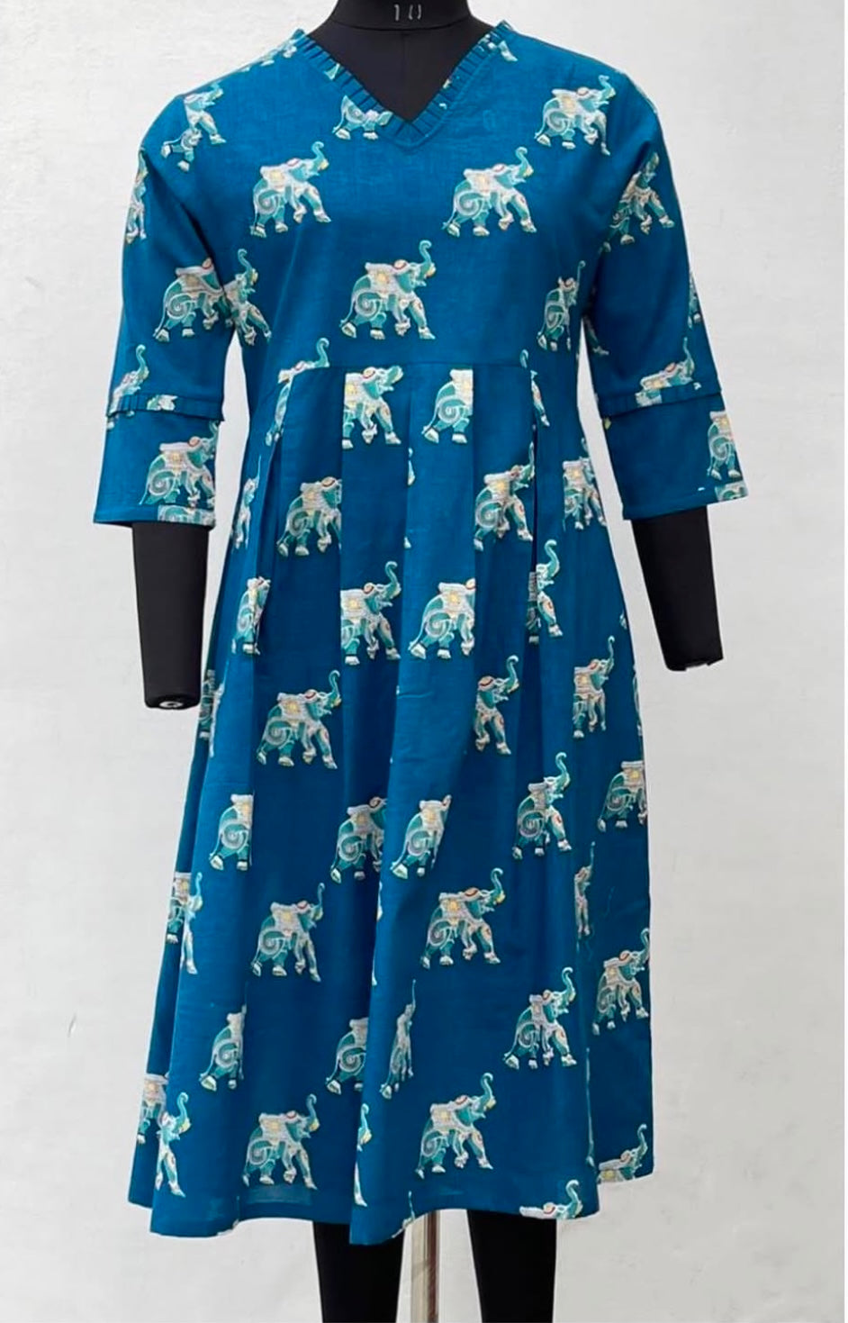 FRILLED NECK DETAILED DRESS