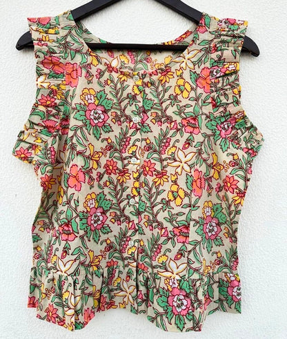 BUTTON DOWN TOP WITH RUFFLED DETAILING