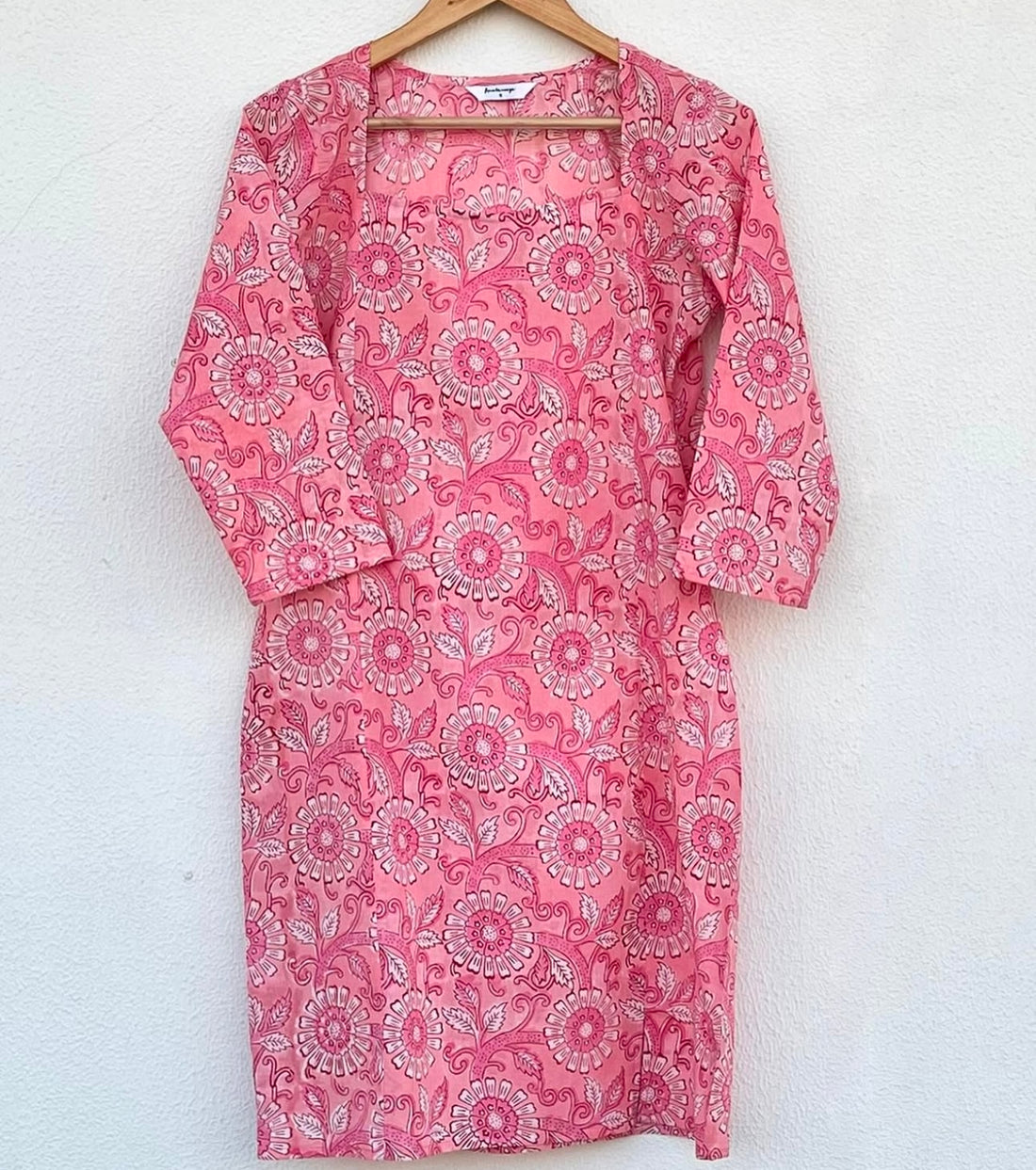 SHORT STRAIGHT FIT DRESS