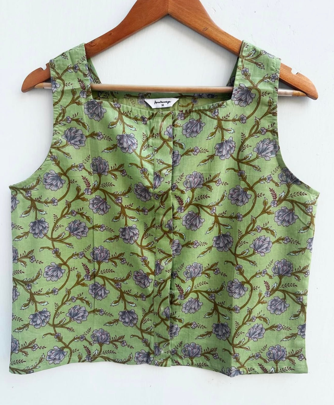 BROAD STRAP BUTTON DOWN TOP