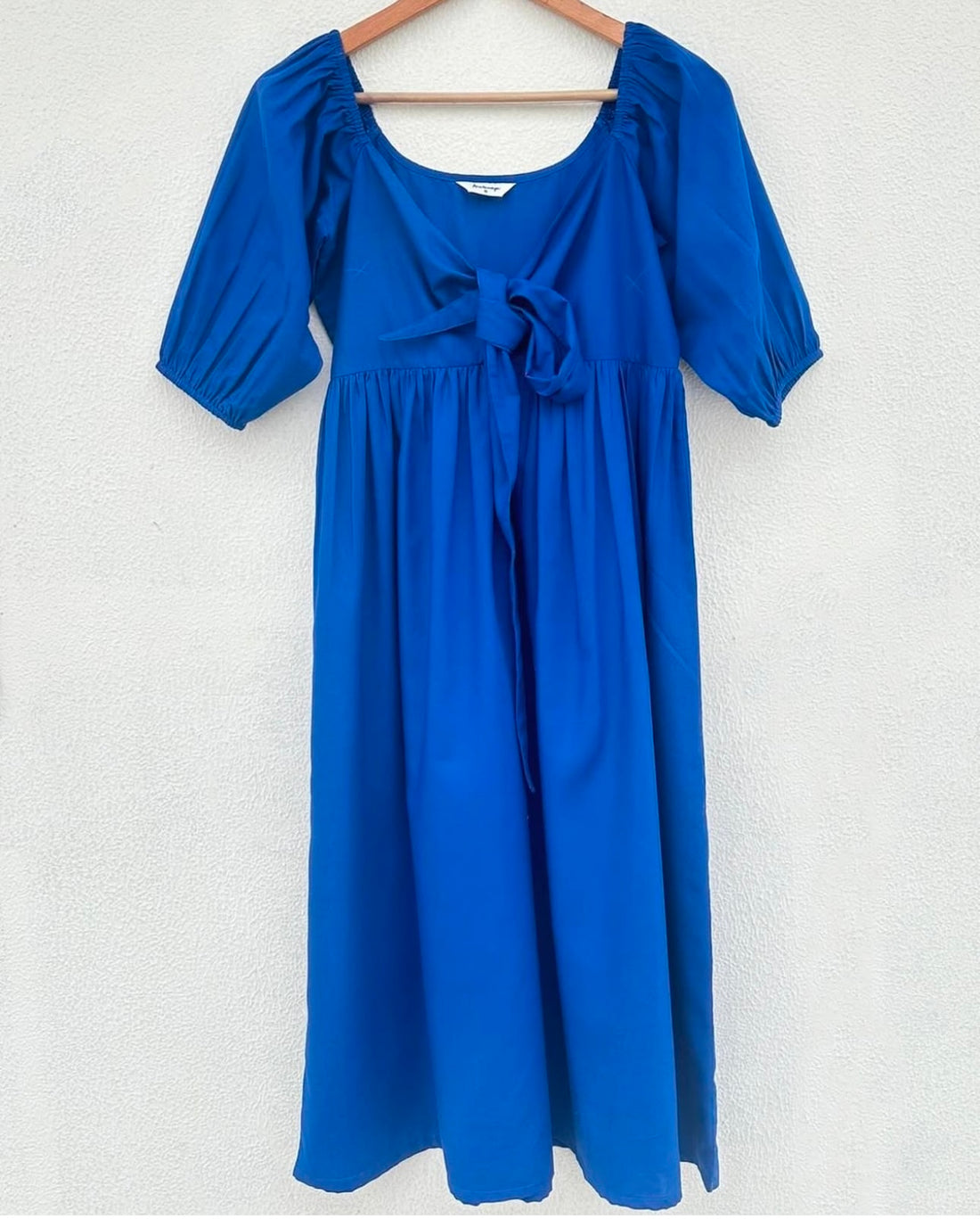 SOLID FRONT STYLED KNOT DRESS