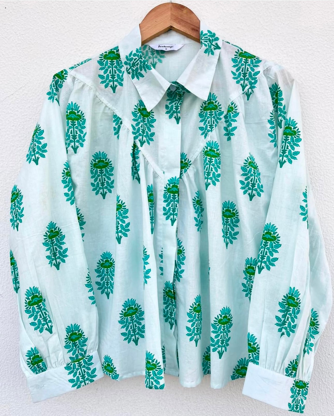SHIRT WITH GATHER DETAILS