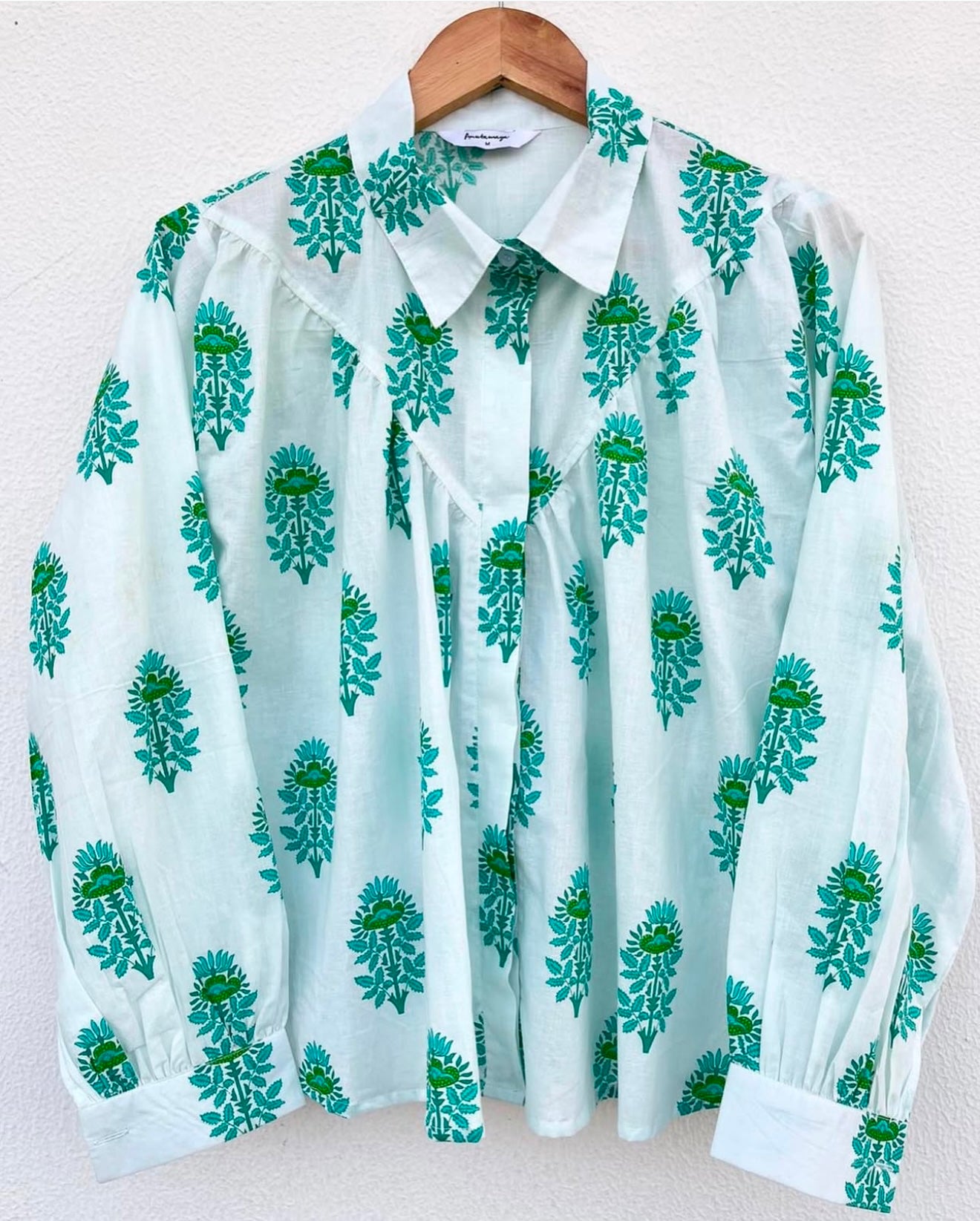 SHIRT WITH GATHER DETAILS