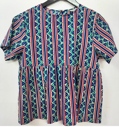 FLOWY HIGH NECK SHORT SLEEVES TOP WITH BACK BUTTON CLOSURE