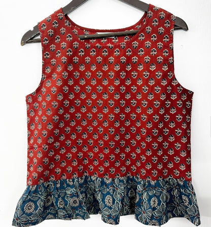 BOTTON FRILL TUNIC