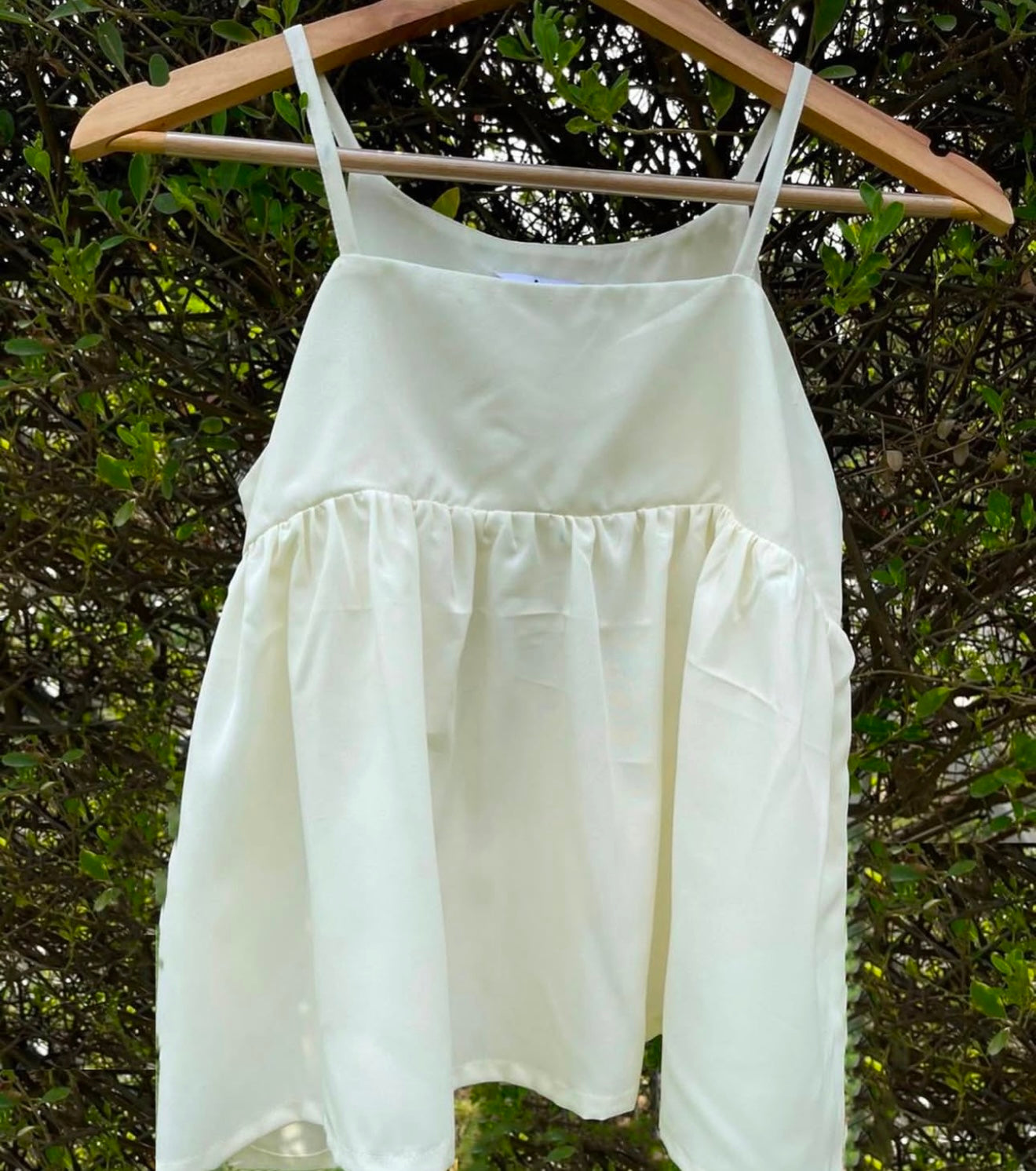 SOLID GATHERED CAMISOLE