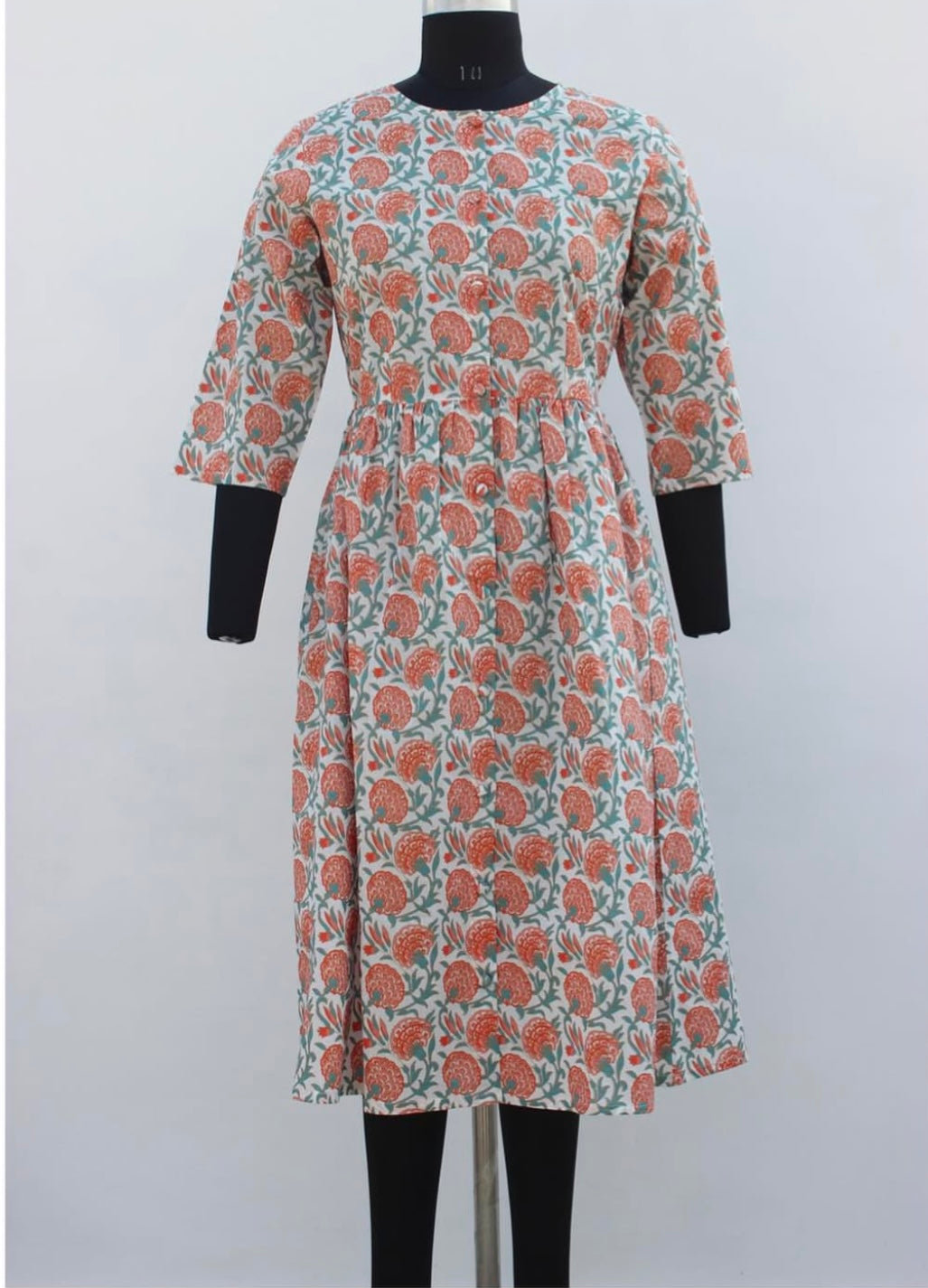 BUTTON DOWN FLARED DRESS