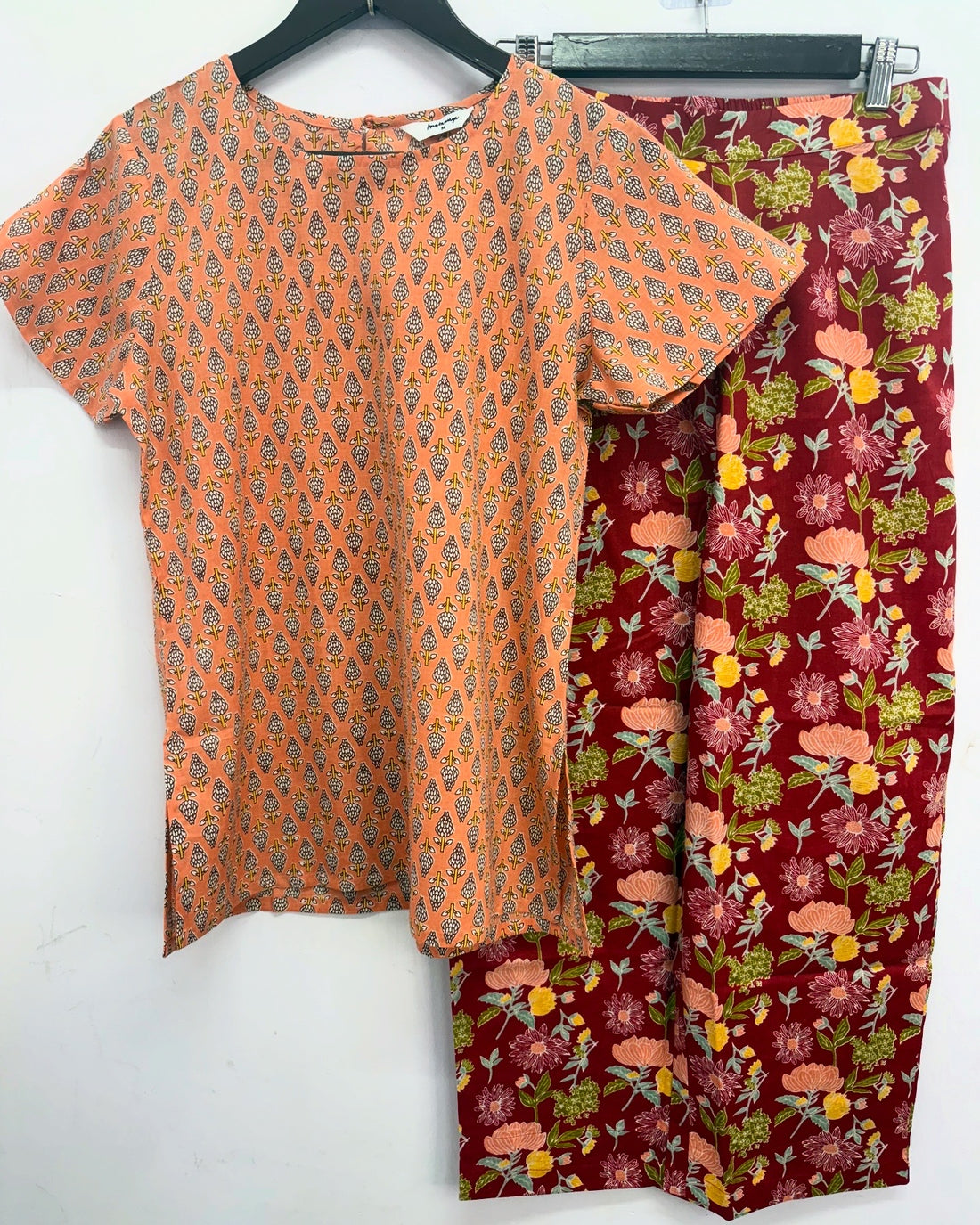 ROUND NECK WITH SHORT SLEEVES LOUNGEWEAR