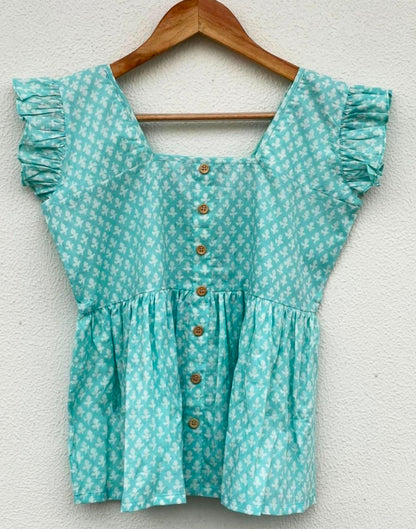 BUTTON DOWN TOP WITH FRILL SLEEVES