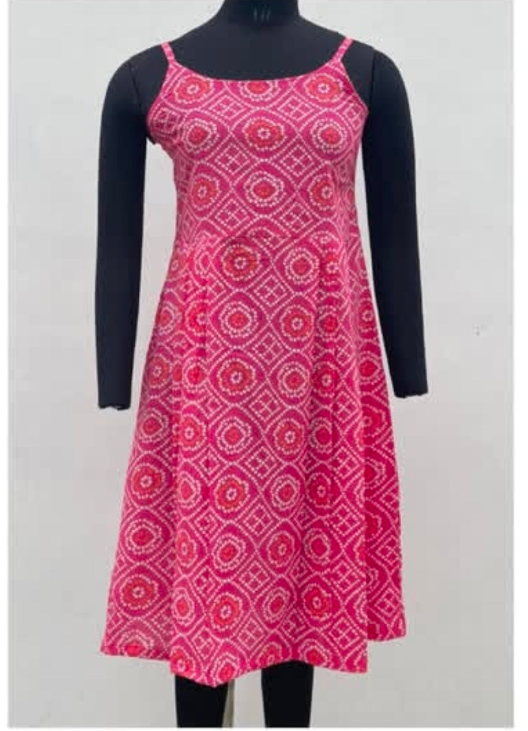 SPAGHETTI A-LINE KURTA WITH ROUND NECK
