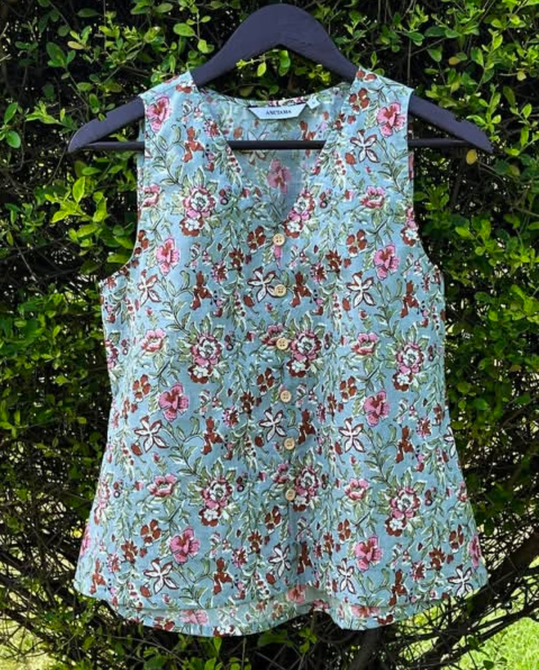 FLARED BUTTON DOWN TOP