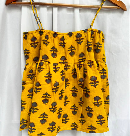 ELASTICATED SQUARE NECK CAMI WITH ADJUSTERS