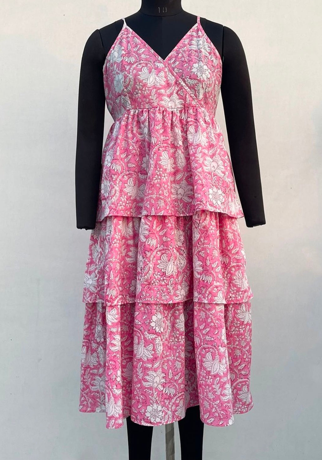 OVERLAPPED TIERED MIDI DRESS