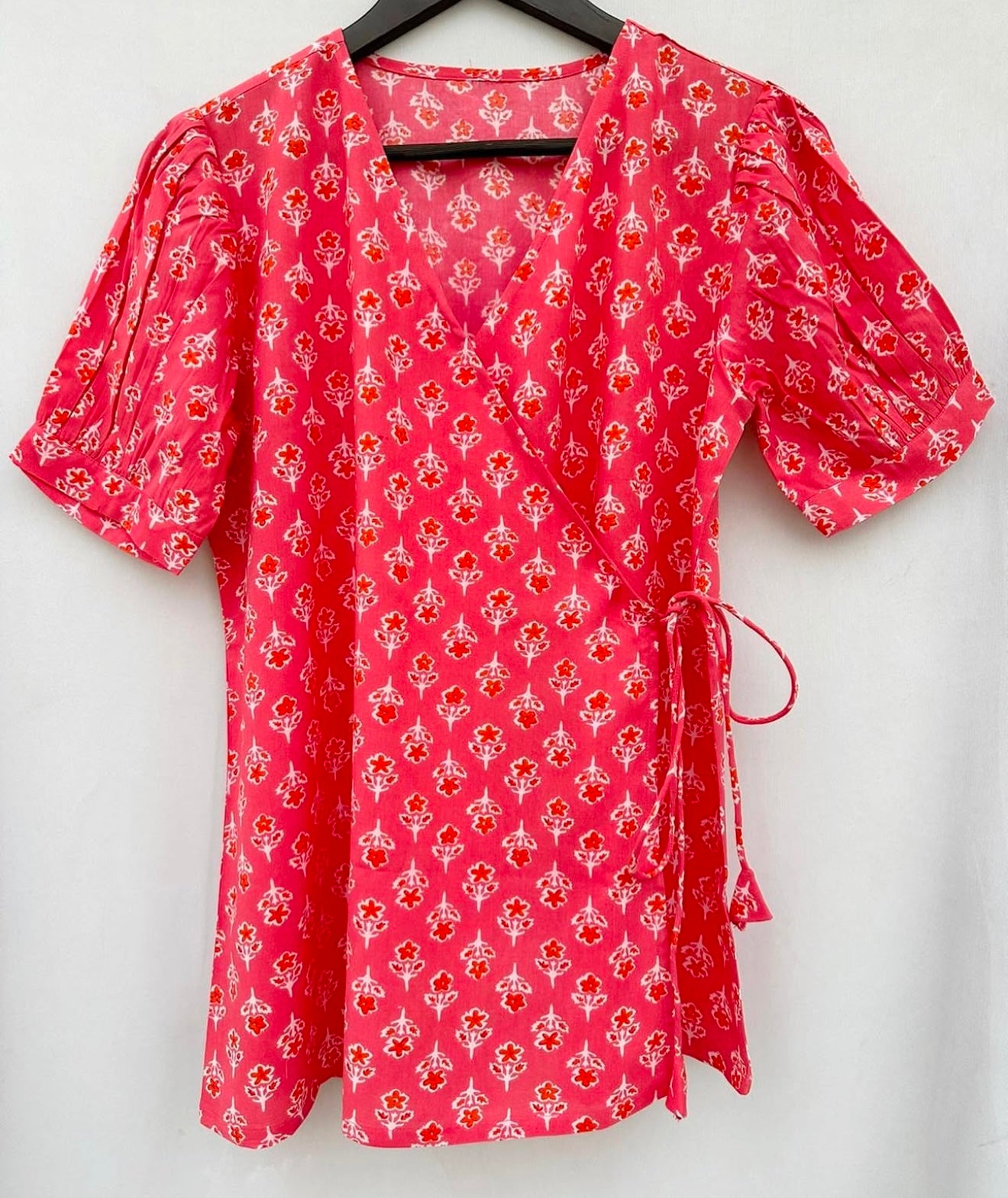 WRAP ON KURTA WITH SHORT PUFFED SLEEVES