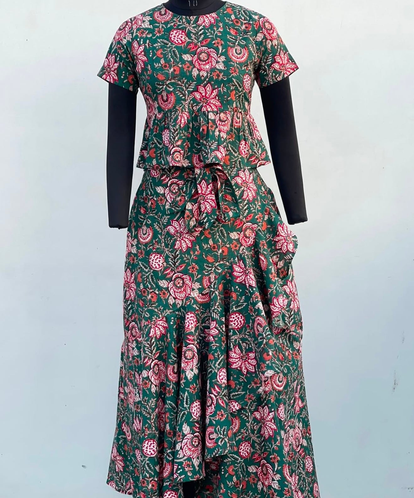 RUFFLE SKIRT SET