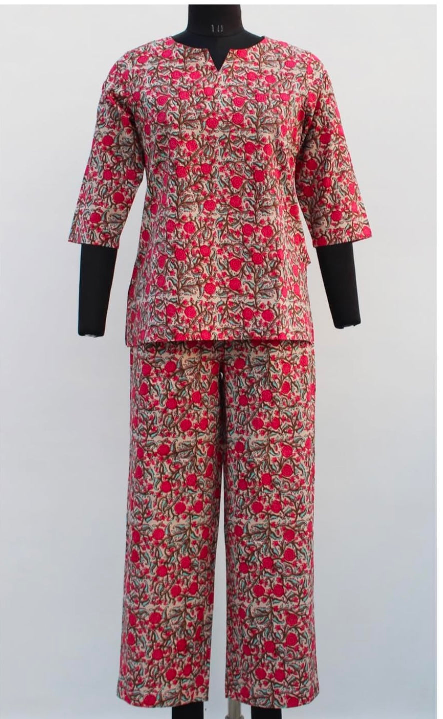 BASIC LOUNGEWEAR