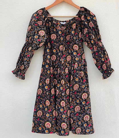 ELASTICATED PUFFED SLEEVES MIDI DRESS