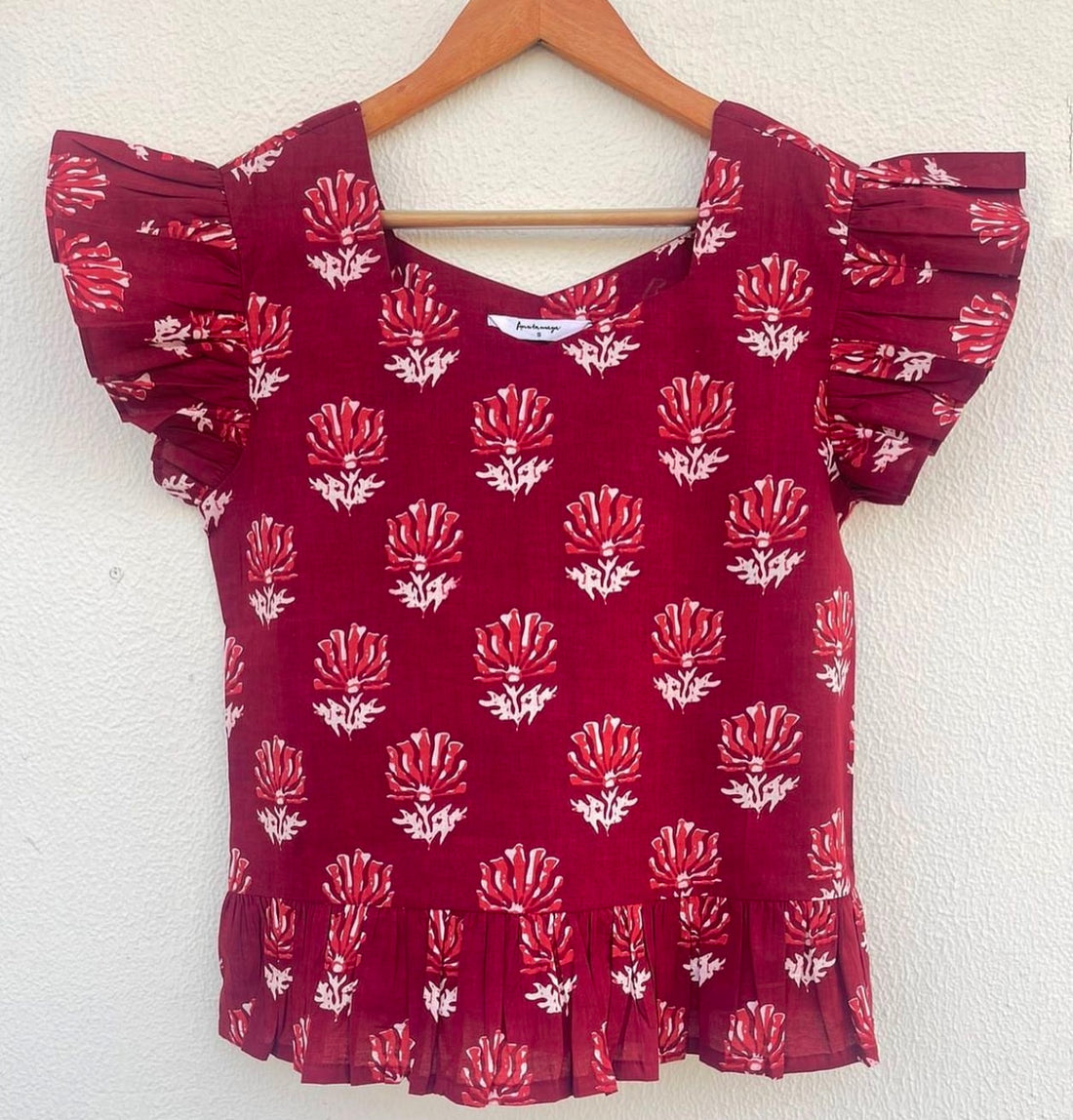 RUFFLED BASIC TOP