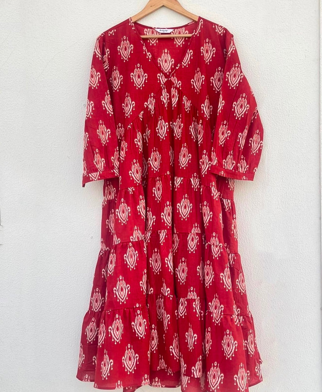LONG TIERED DRESS WITH PUFFED SLEEVES