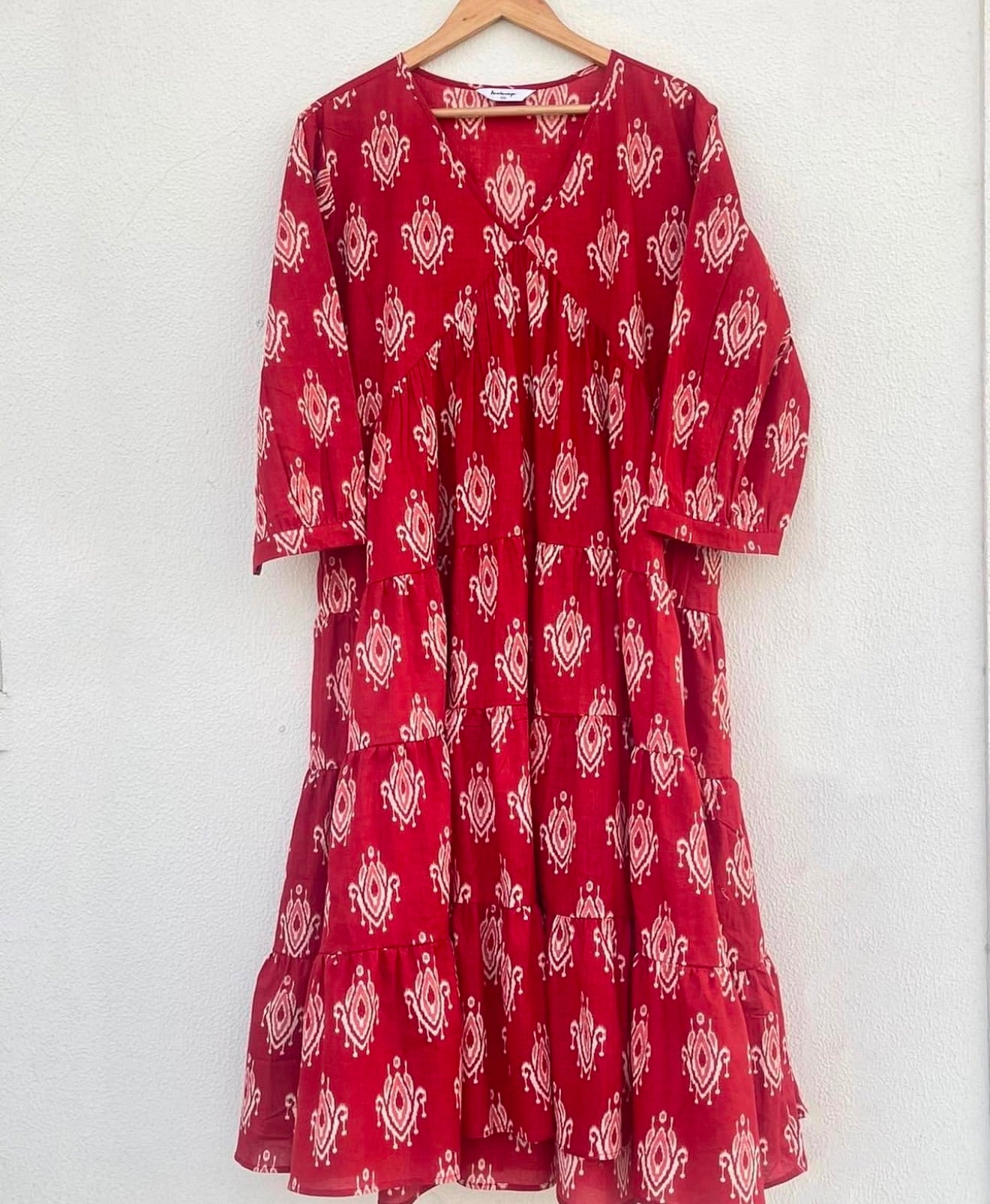 LONG TIERED DRESS WITH PUFFED SLEEVES