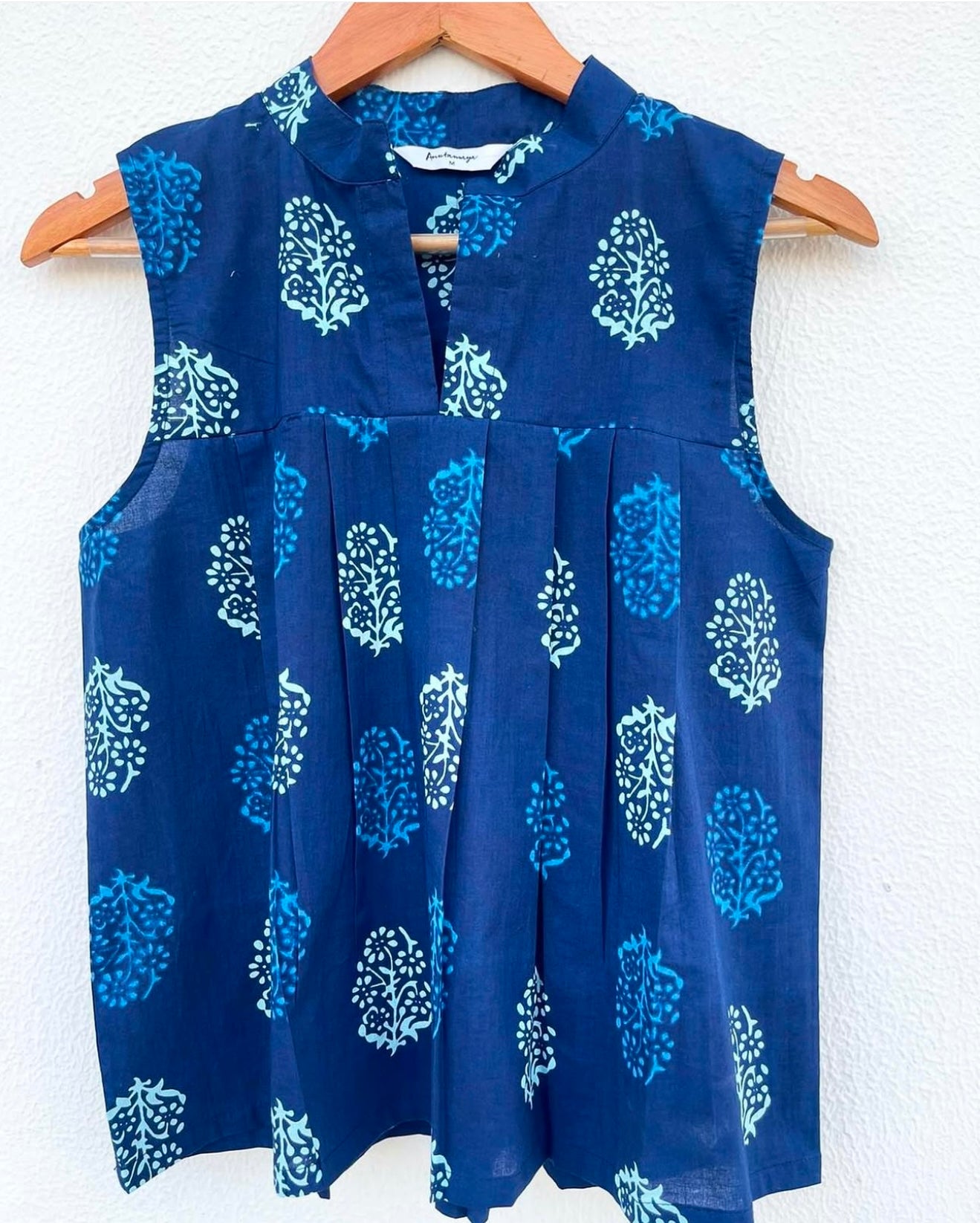 MANDARIN COLLARED TOP