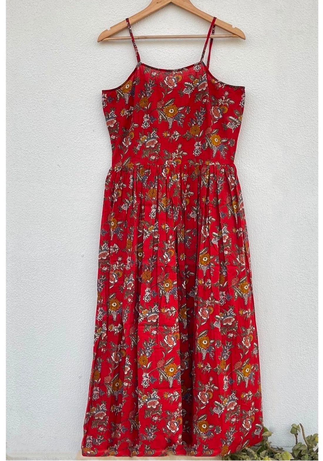 STRAPPY MAXI DRESS