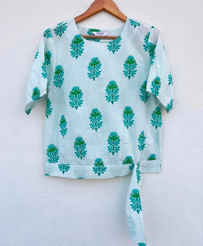 BASIC WAIST TIE TOP