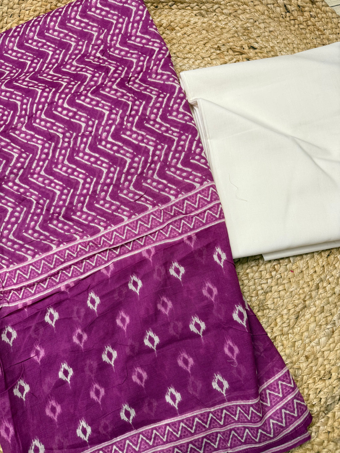 MAGENTA PRINTED DUPATTA