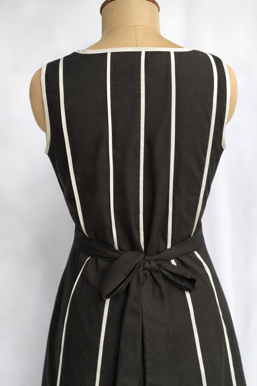 STRIPED MAXI DRESS