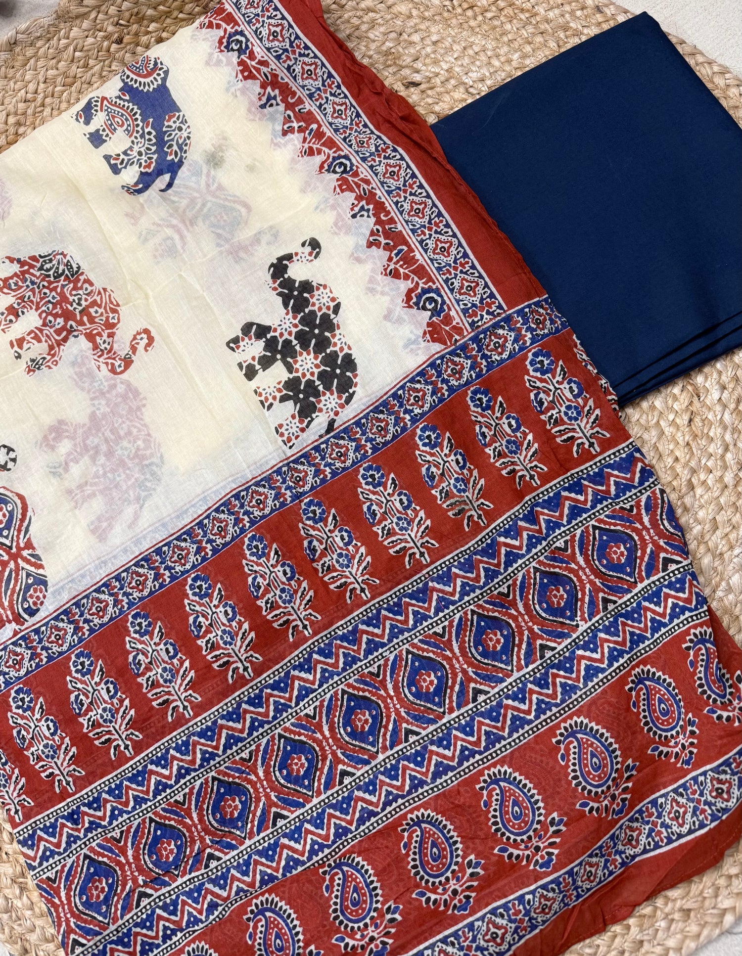 ELEPHANT MOTIF DUPATTA